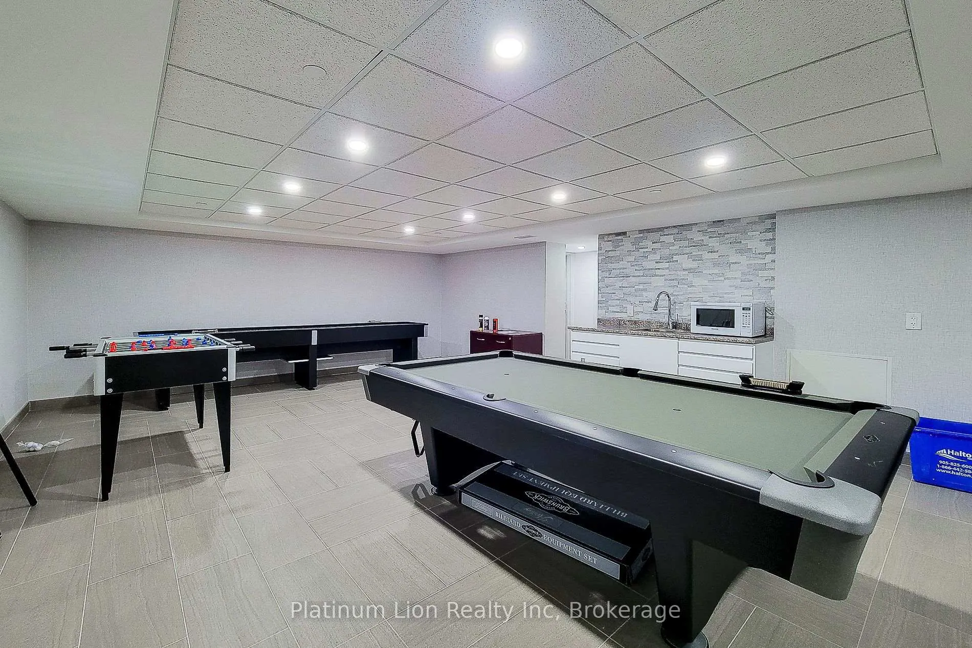 Photo 36 of Unit 712, 700 Dynes Road, Burlington, Roseland — HOMEH