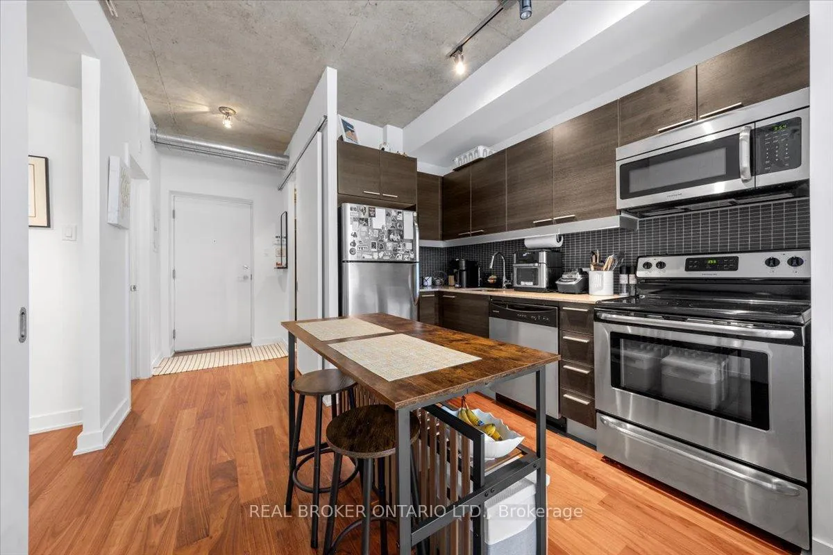 Photo 11 of Unit 503, 354 Gladstone Avenue, Ottawa, Ottawa Centre — HOMEH