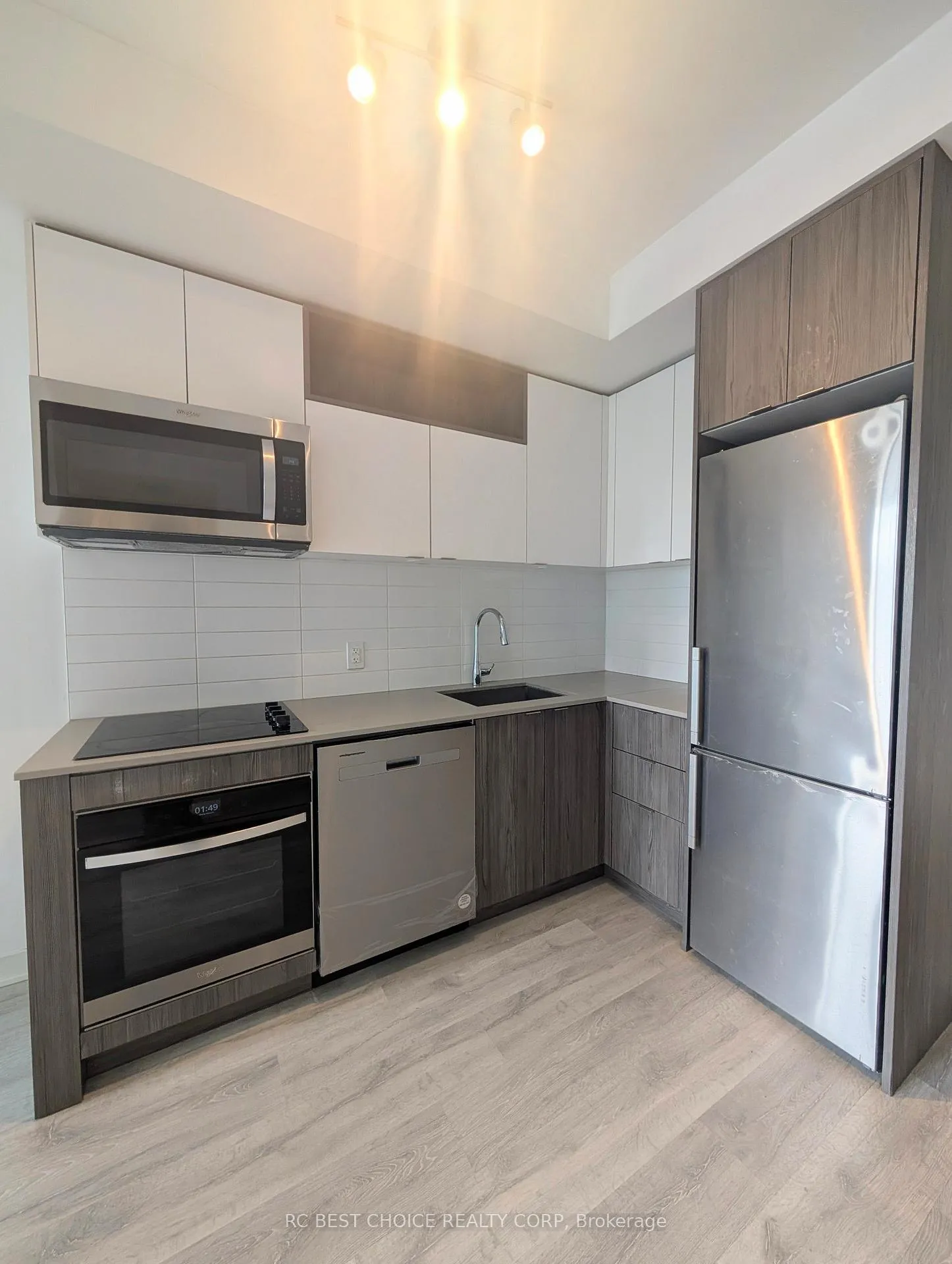 Photo 22 of Unit 835, 70 Princess St Street, Toronto, Waterfront Communities — HOMEH