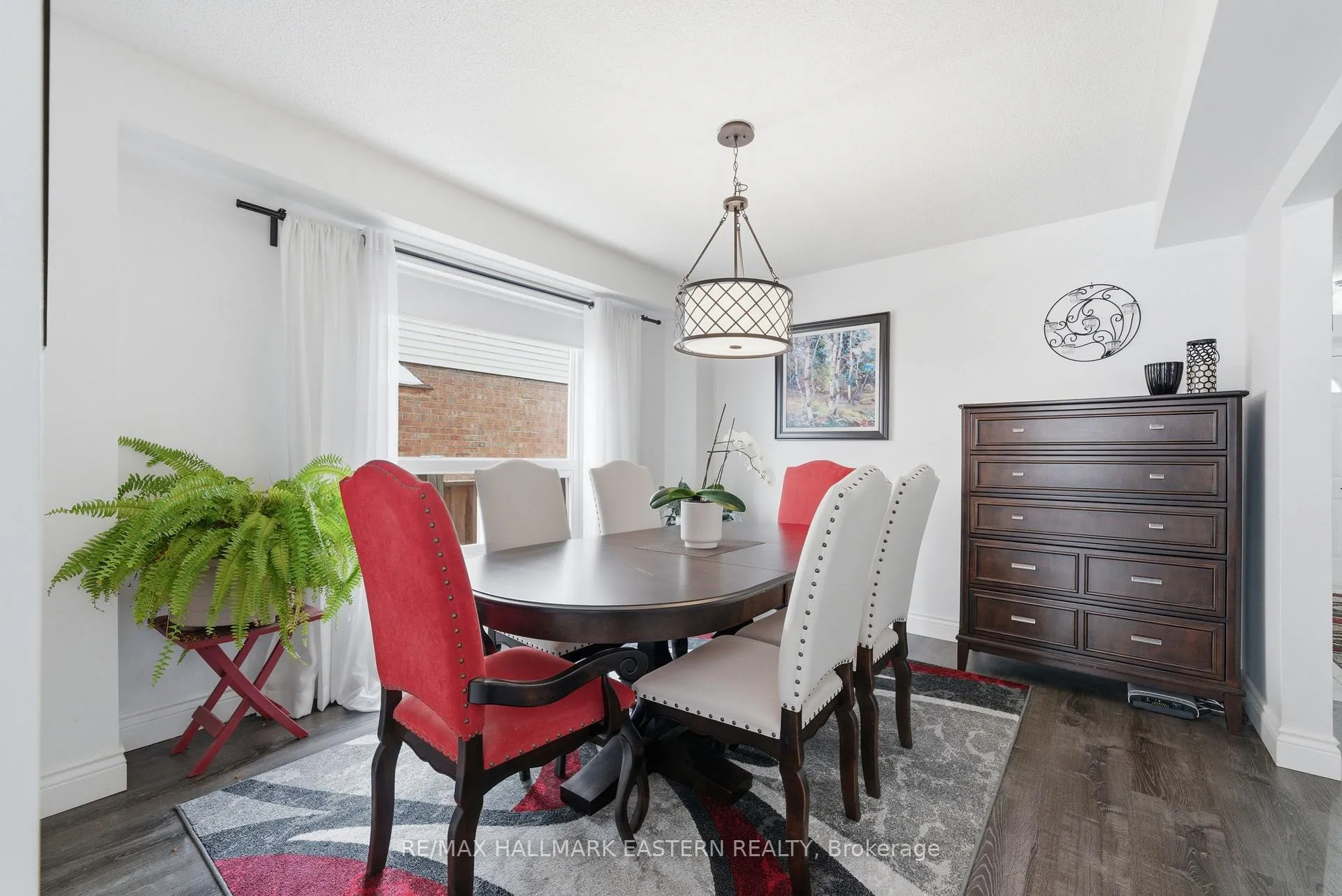 Photo 5 of 537 Wilfred Drive, Peterborough, Otonabee Ward 1 — HOMEH