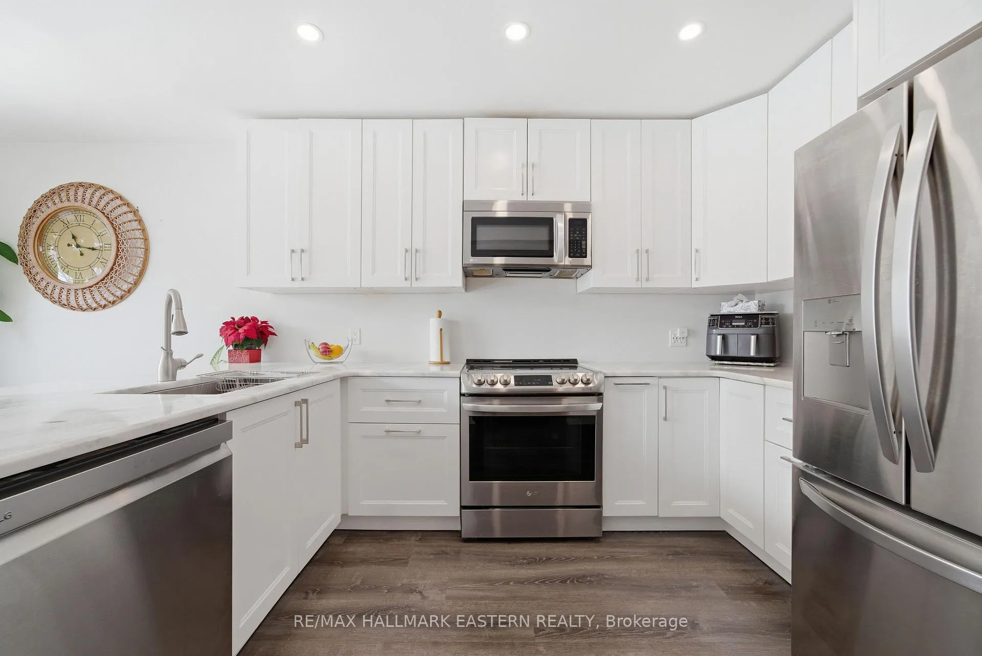 Photo 7 of 537 Wilfred Drive, Peterborough, Otonabee Ward 1 — HOMEH