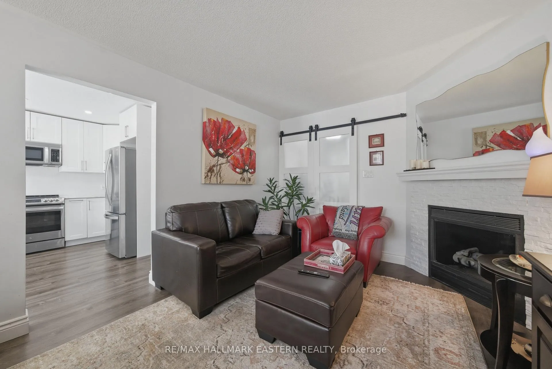 Photo 10 of 537 Wilfred Drive, Peterborough, Otonabee Ward 1 — HOMEH