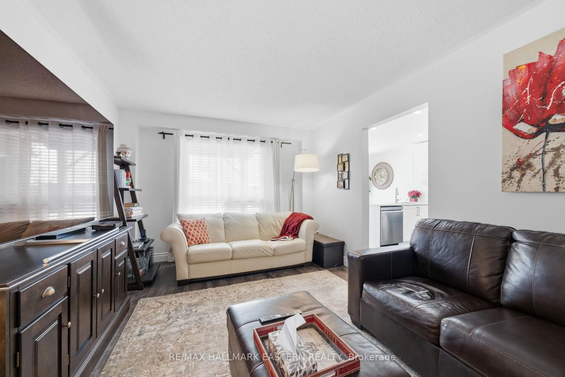 Photo 12 of 537 Wilfred Drive, Peterborough, Otonabee Ward 1 — HOMEH