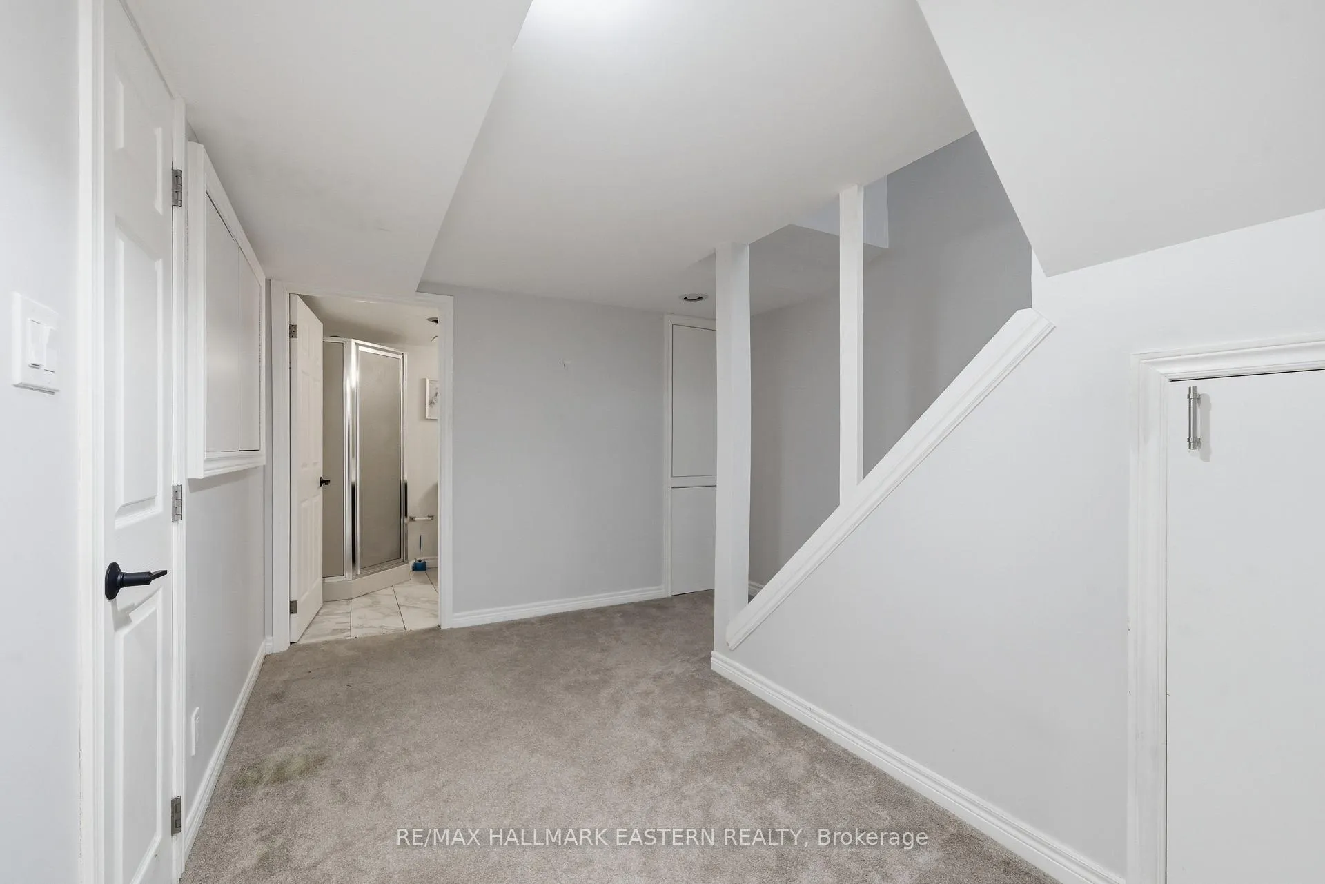 Photo 33 of 537 Wilfred Drive, Peterborough, Otonabee Ward 1 — HOMEH