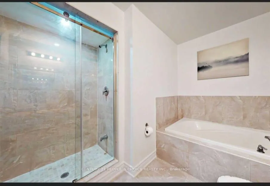 Photo 11 of 80 Lorenzo Circle, Brampton, Sandringham-Wellington — HOMEH