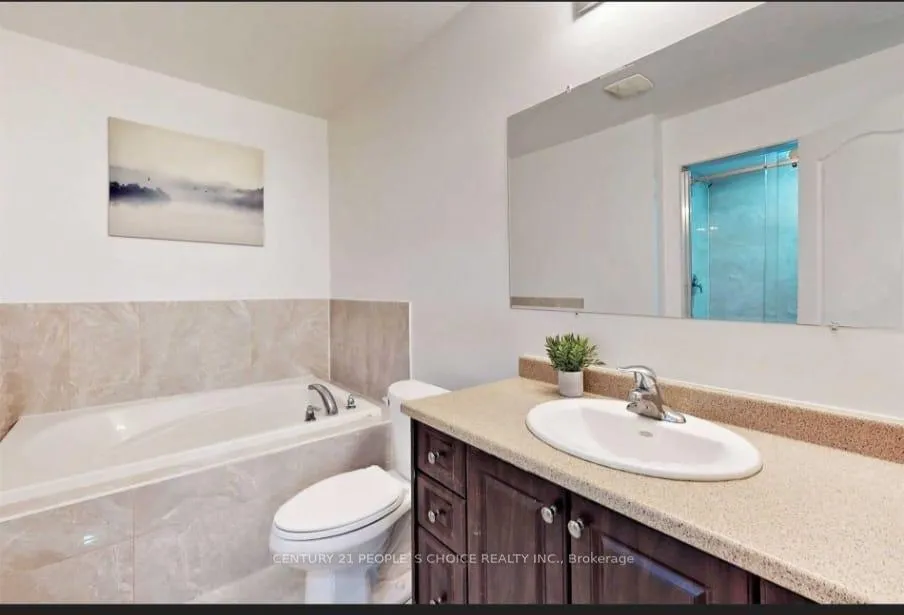 Photo 12 of 80 Lorenzo Circle, Brampton, Sandringham-Wellington — HOMEH