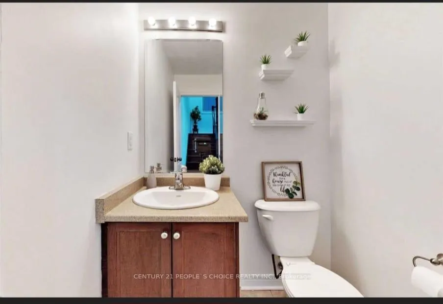 Photo 13 of 80 Lorenzo Circle, Brampton, Sandringham-Wellington — HOMEH
