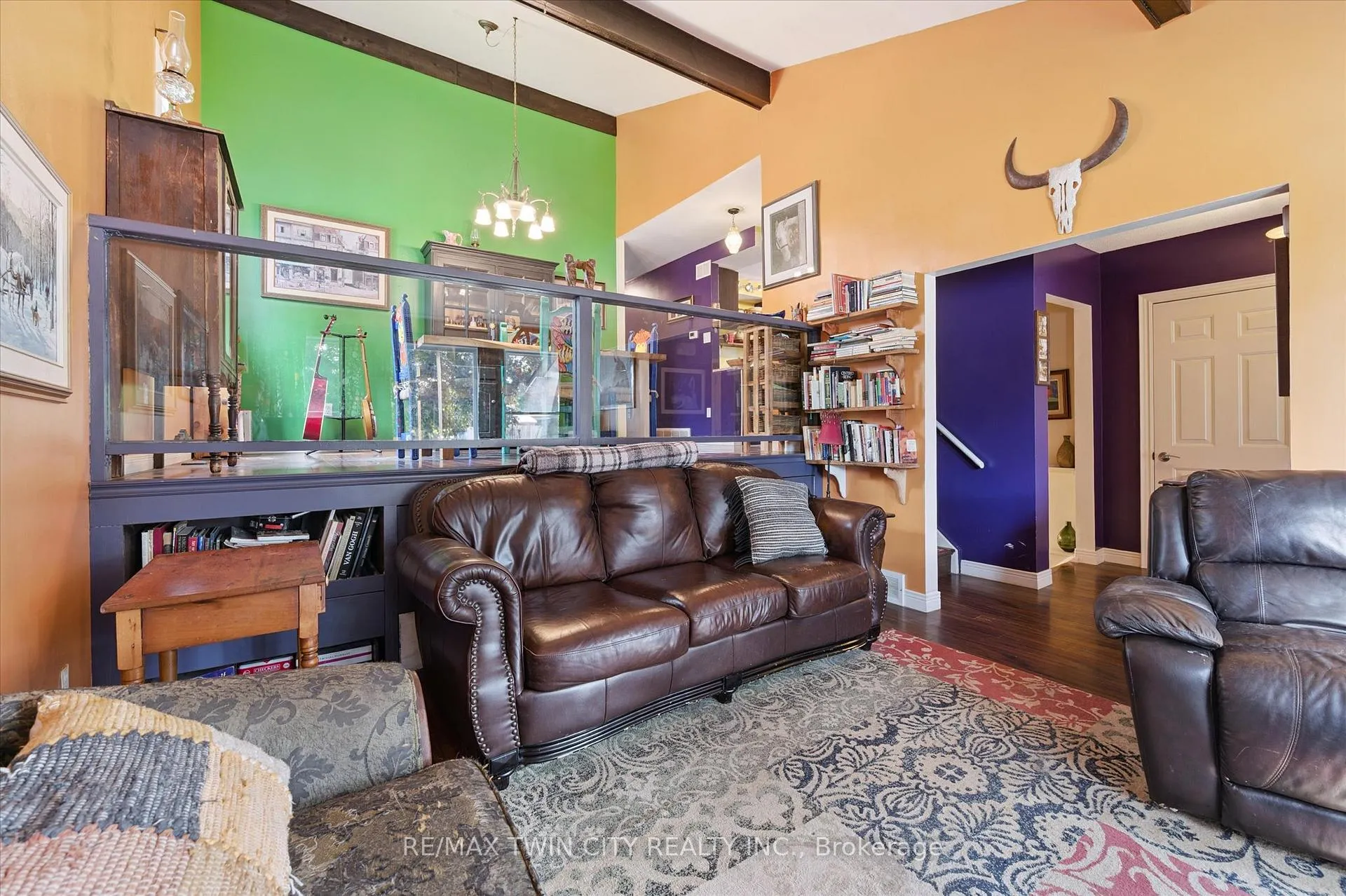 Photo 10 of 31 Saxony Circle, Cambridge, Blair Road — HOMEH