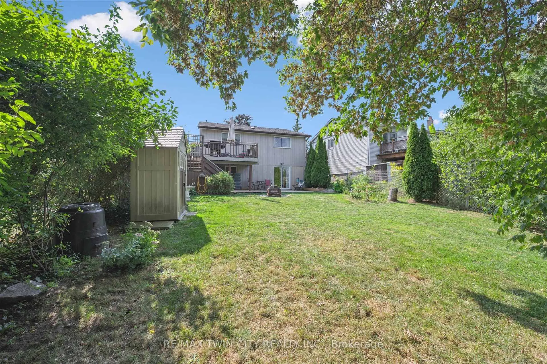 Photo 38 of 31 Saxony Circle, Cambridge, Blair Road — HOMEH