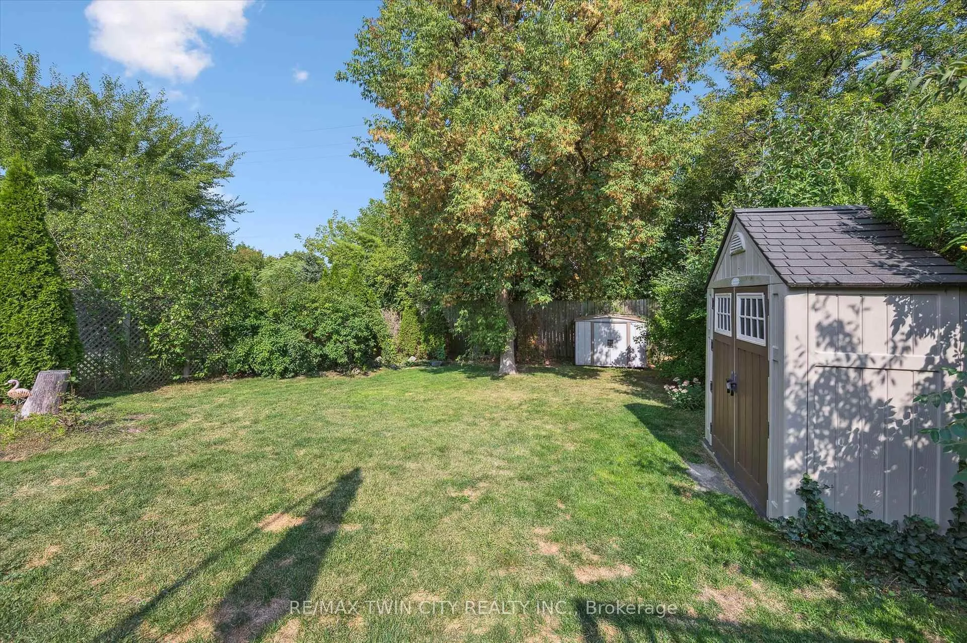 Photo 40 of 31 Saxony Circle, Cambridge, Blair Road — HOMEH