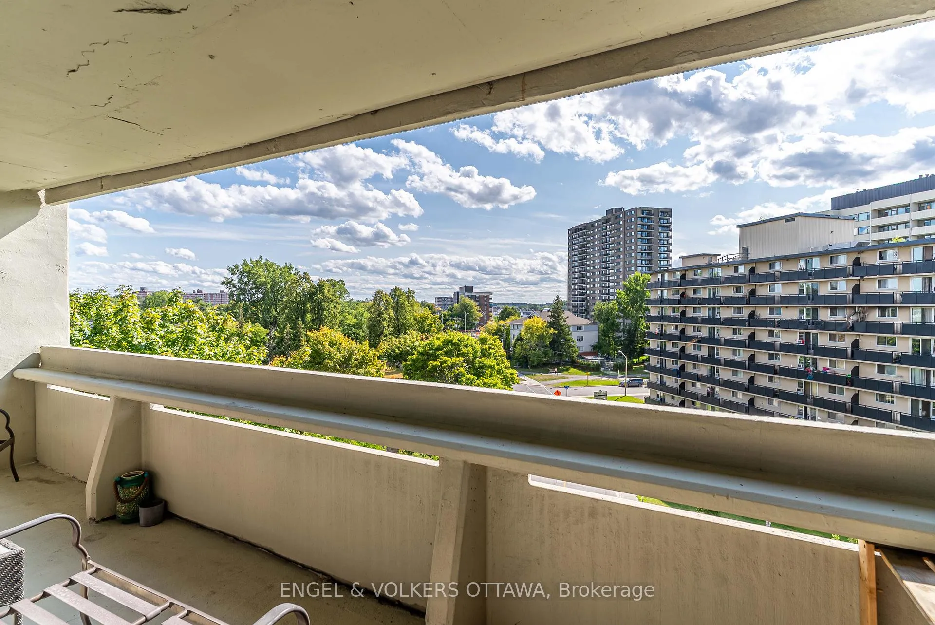 Photo 19 of Unit 606, 1171 Ambleside Drive, Ottawa, Woodroffe — HOMEH