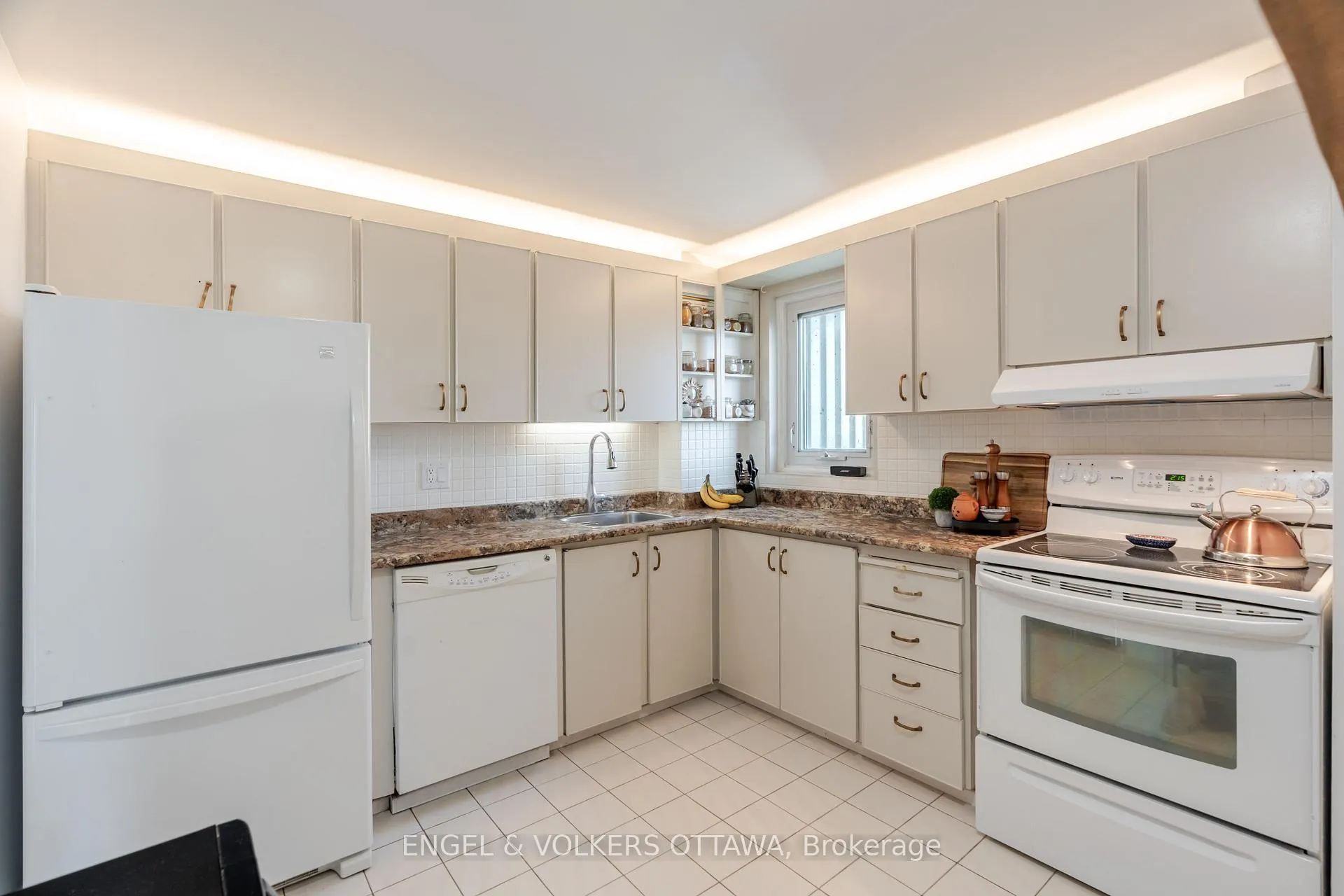 Photo 24 of Unit 606, 1171 Ambleside Drive, Ottawa, Woodroffe — HOMEH