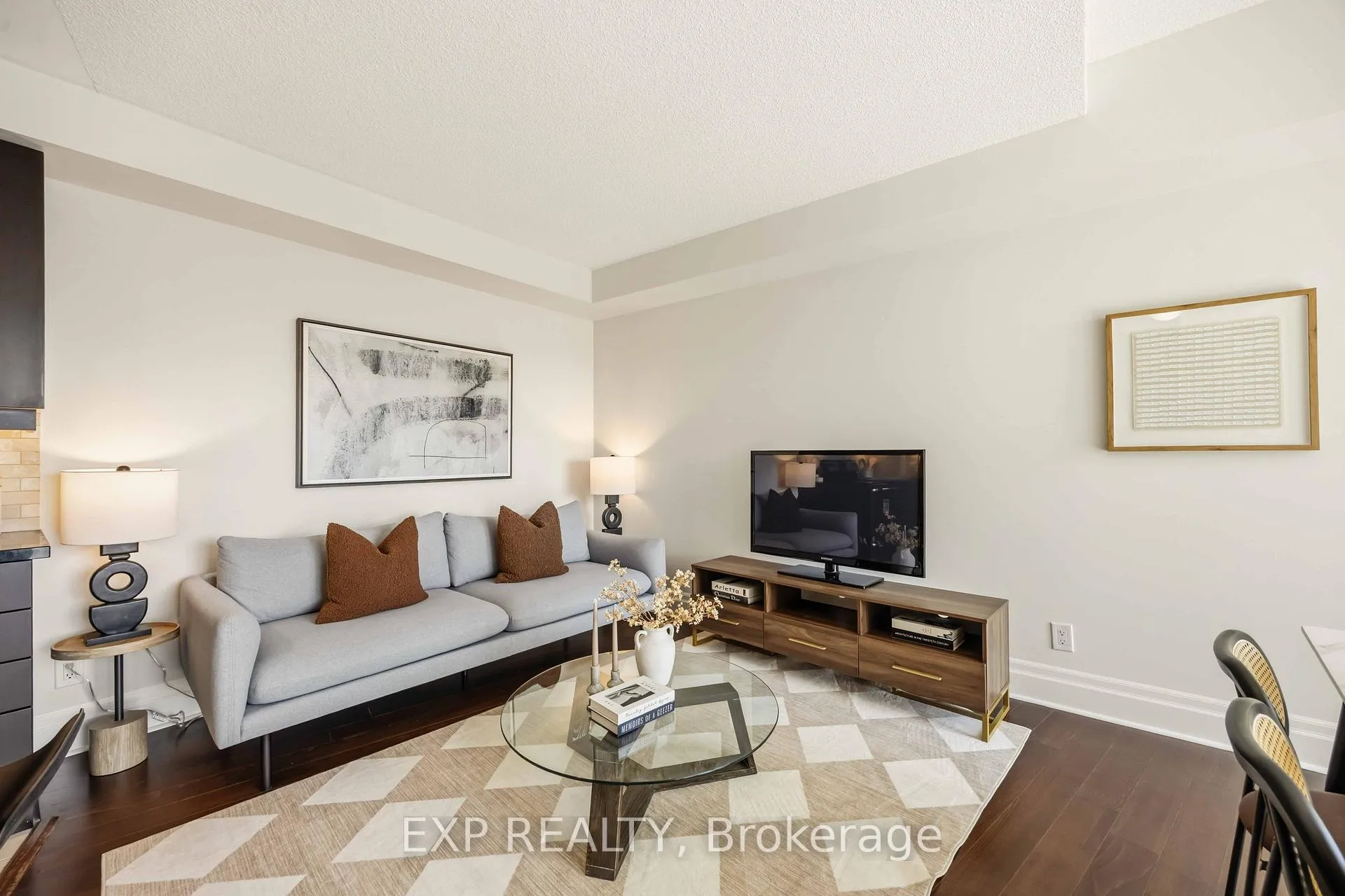 Photo 2 of Unit 617, 151 Upper Duke Crescent, Markham, Unionville — HOMEH