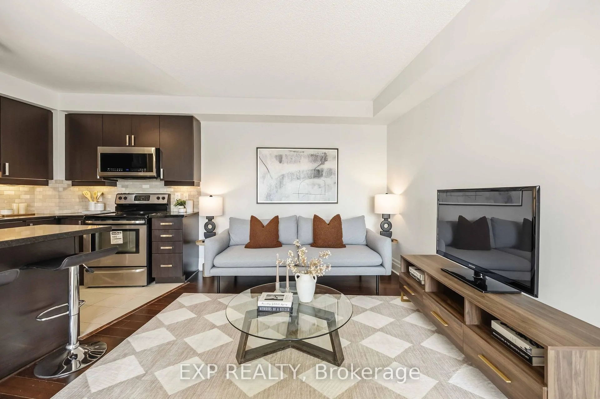 Photo 3 of Unit 617, 151 Upper Duke Crescent, Markham, Unionville — HOMEH