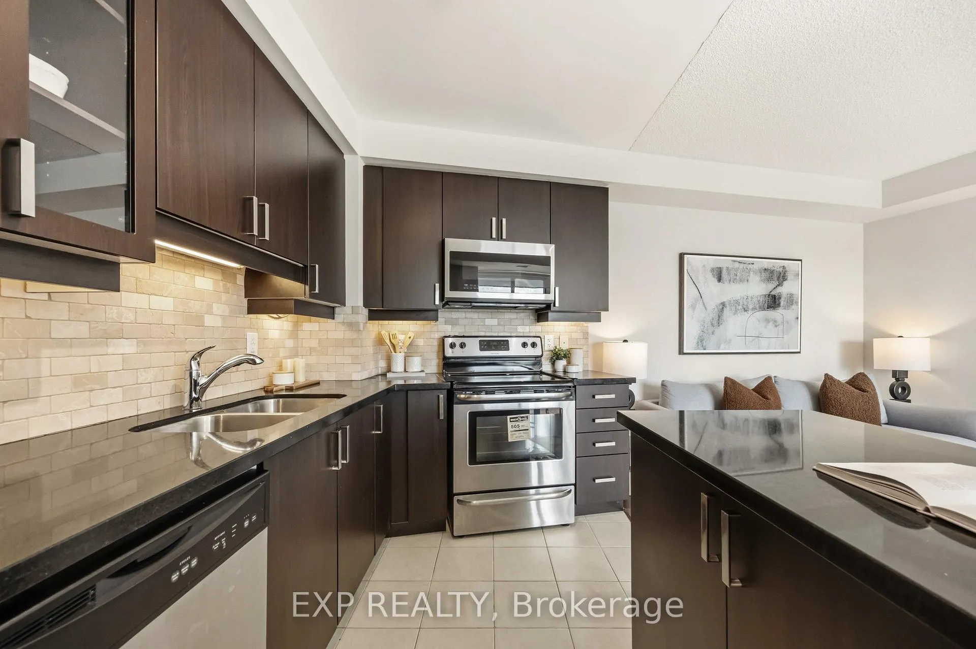 Photo 15 of Unit 617, 151 Upper Duke Crescent, Markham, Unionville — HOMEH