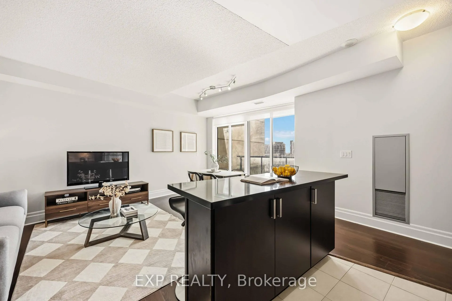 Photo 16 of Unit 617, 151 Upper Duke Crescent, Markham, Unionville — HOMEH