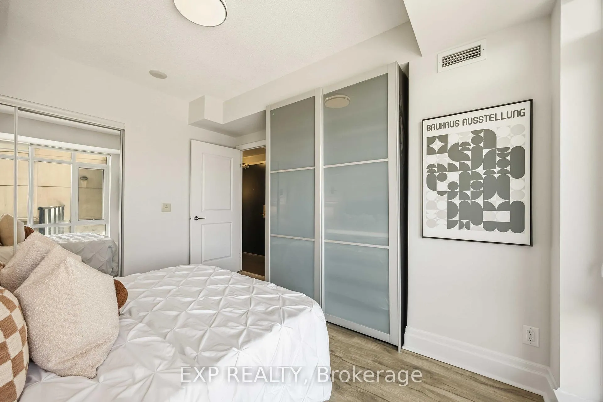 Photo 22 of Unit 617, 151 Upper Duke Crescent, Markham, Unionville — HOMEH