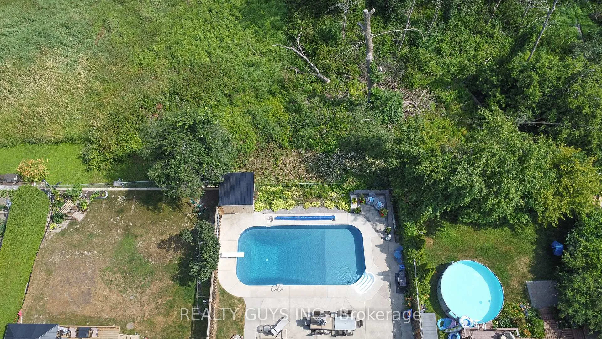 Photo 9 of 2515 Farmcrest Avenue, Peterborough, Ashburnham Ward 4 — HOMEH