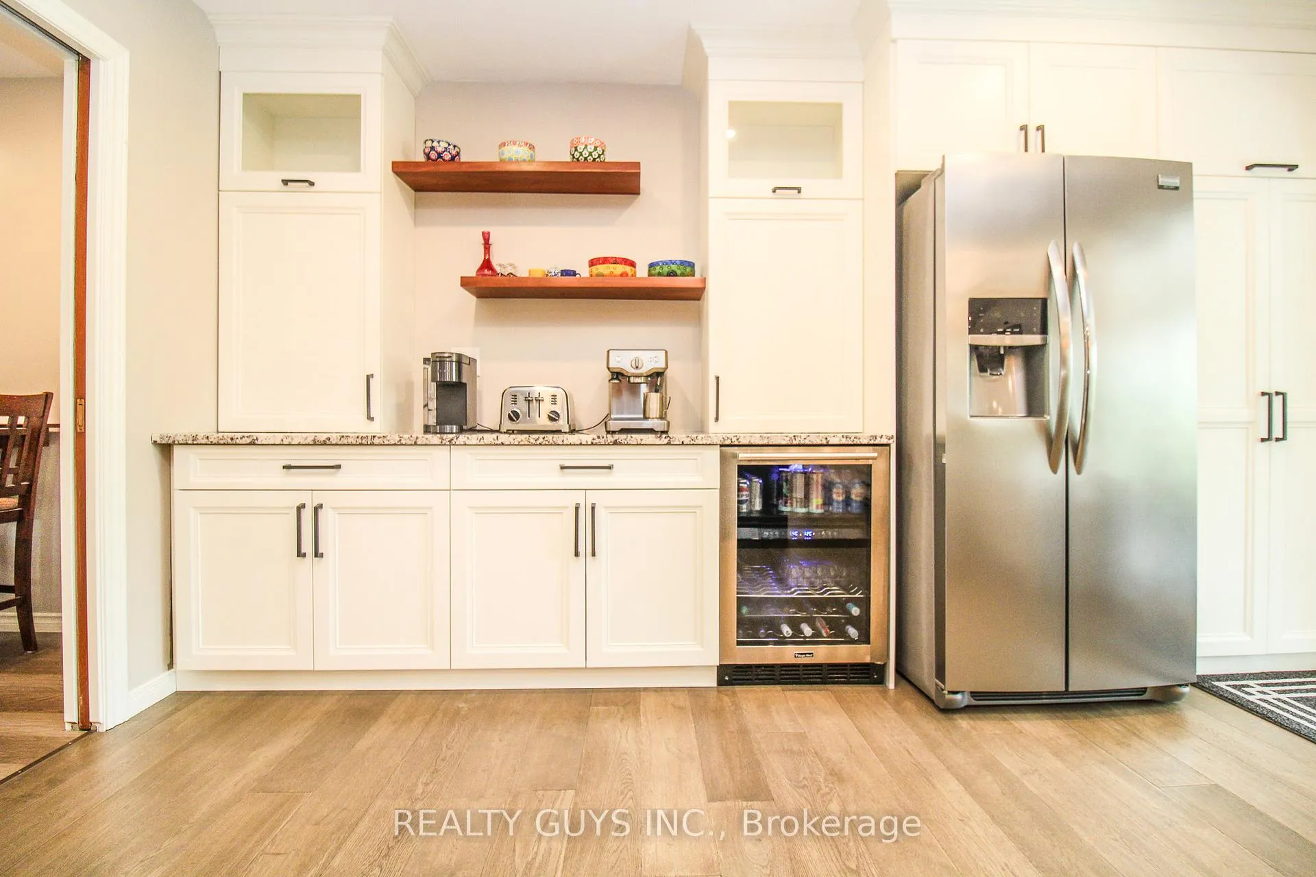 Photo 22 of 2515 Farmcrest Avenue, Peterborough, Ashburnham Ward 4 — HOMEH