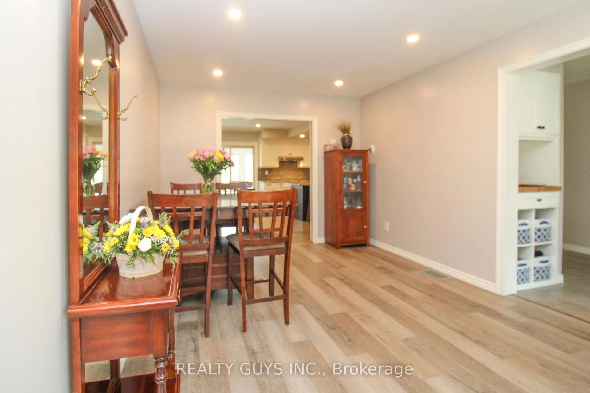 Photo 31 of 2515 Farmcrest Avenue, Peterborough, Ashburnham Ward 4 — HOMEH