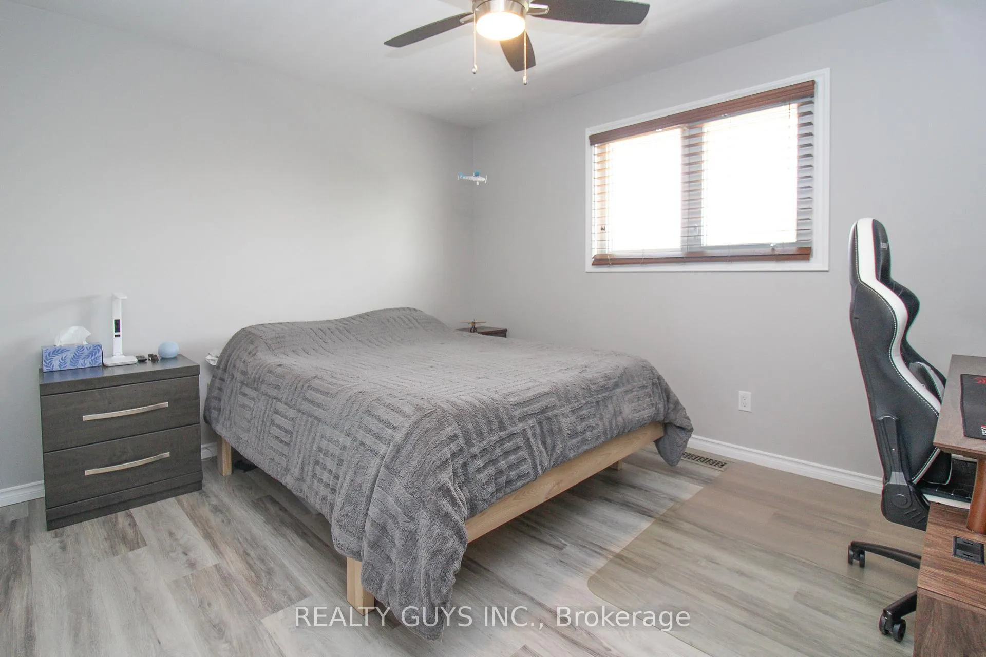 Photo 42 of 2515 Farmcrest Avenue, Peterborough, Ashburnham Ward 4 — HOMEH