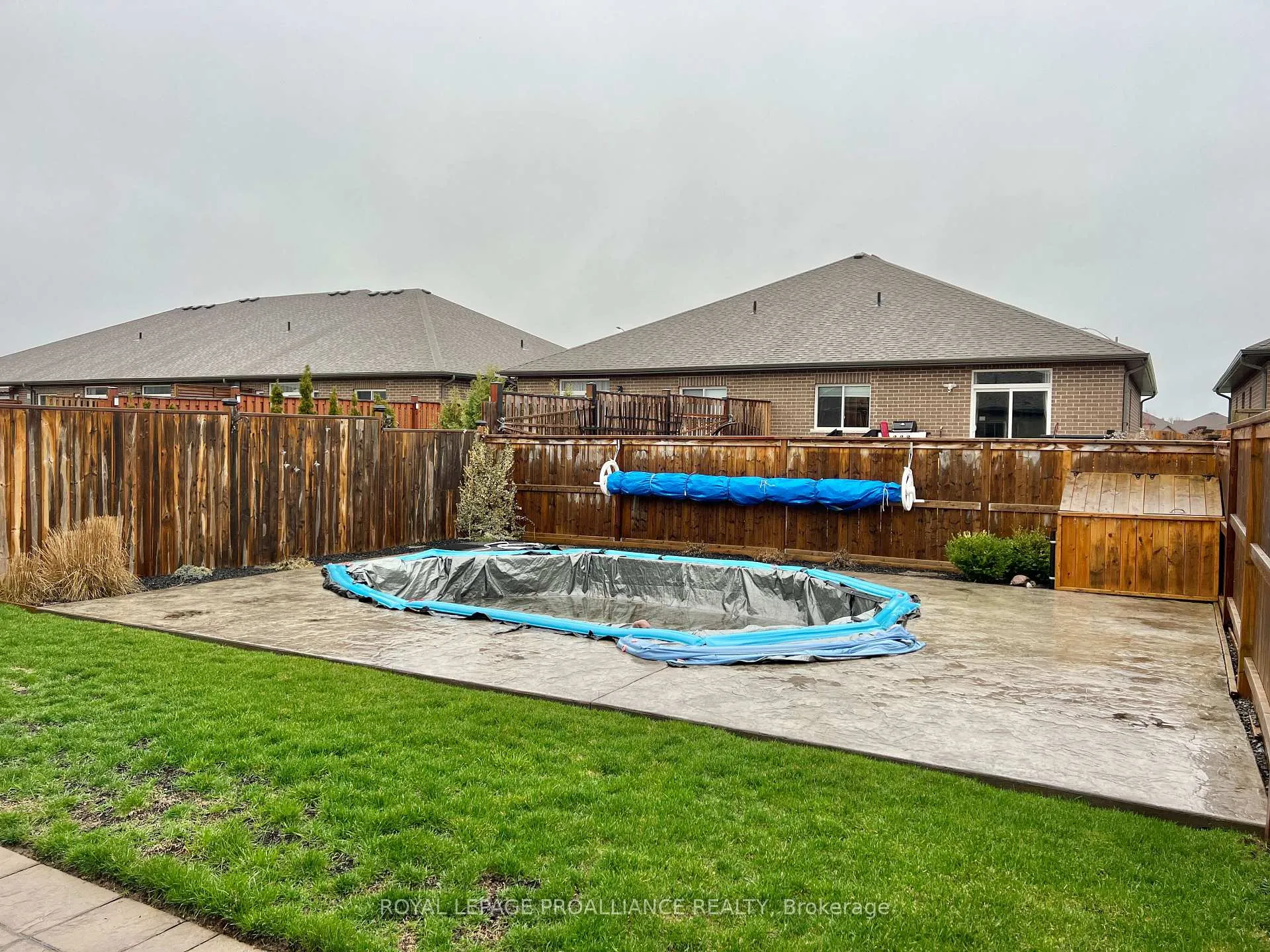 Photo 27 of 37 Farmington Crescent, Belleville, Thurlow Ward — HOMEH