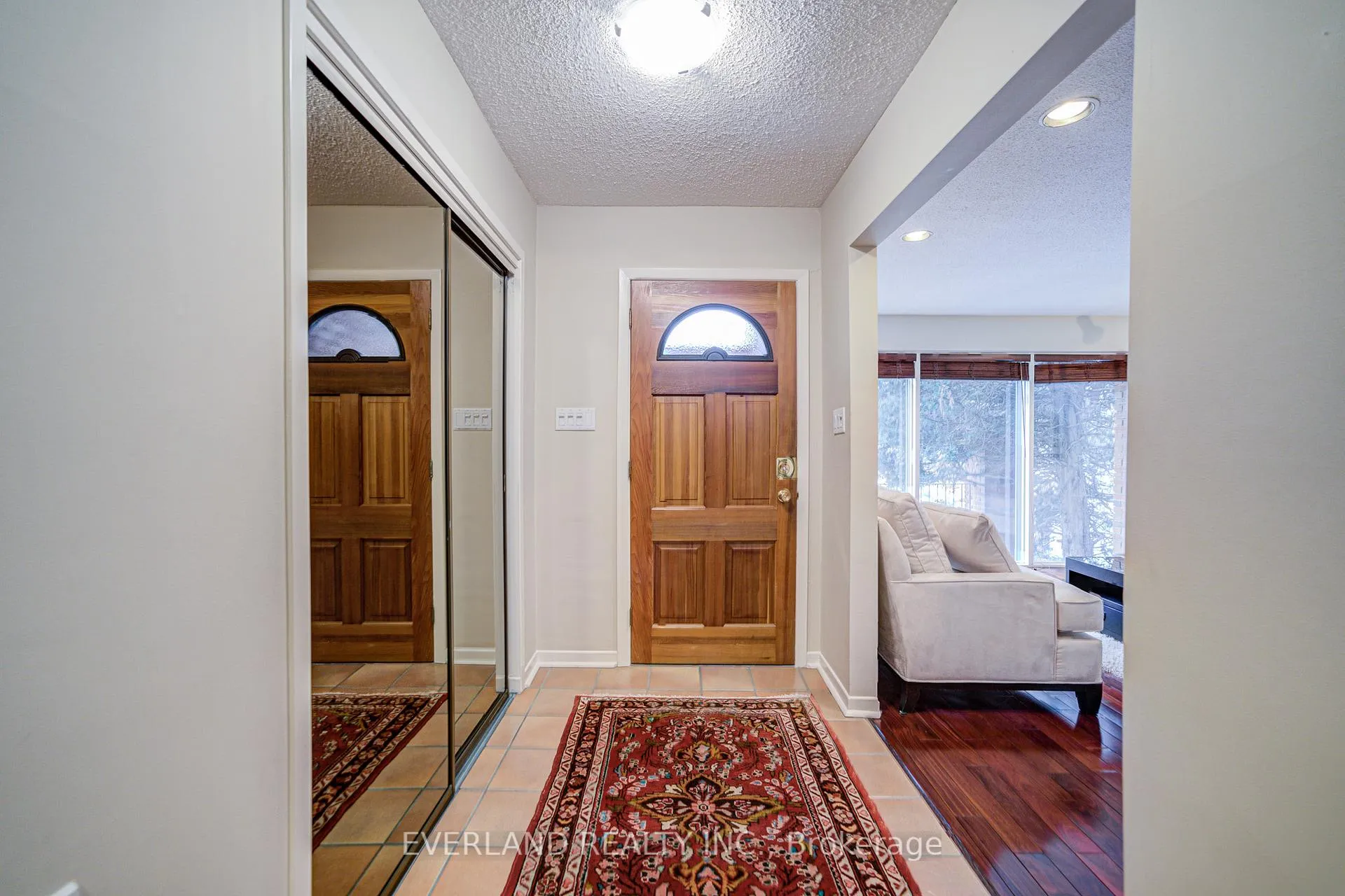 Photo 5 of 22 Hagerman Boulevard, Markham, Unionville — HOMEH