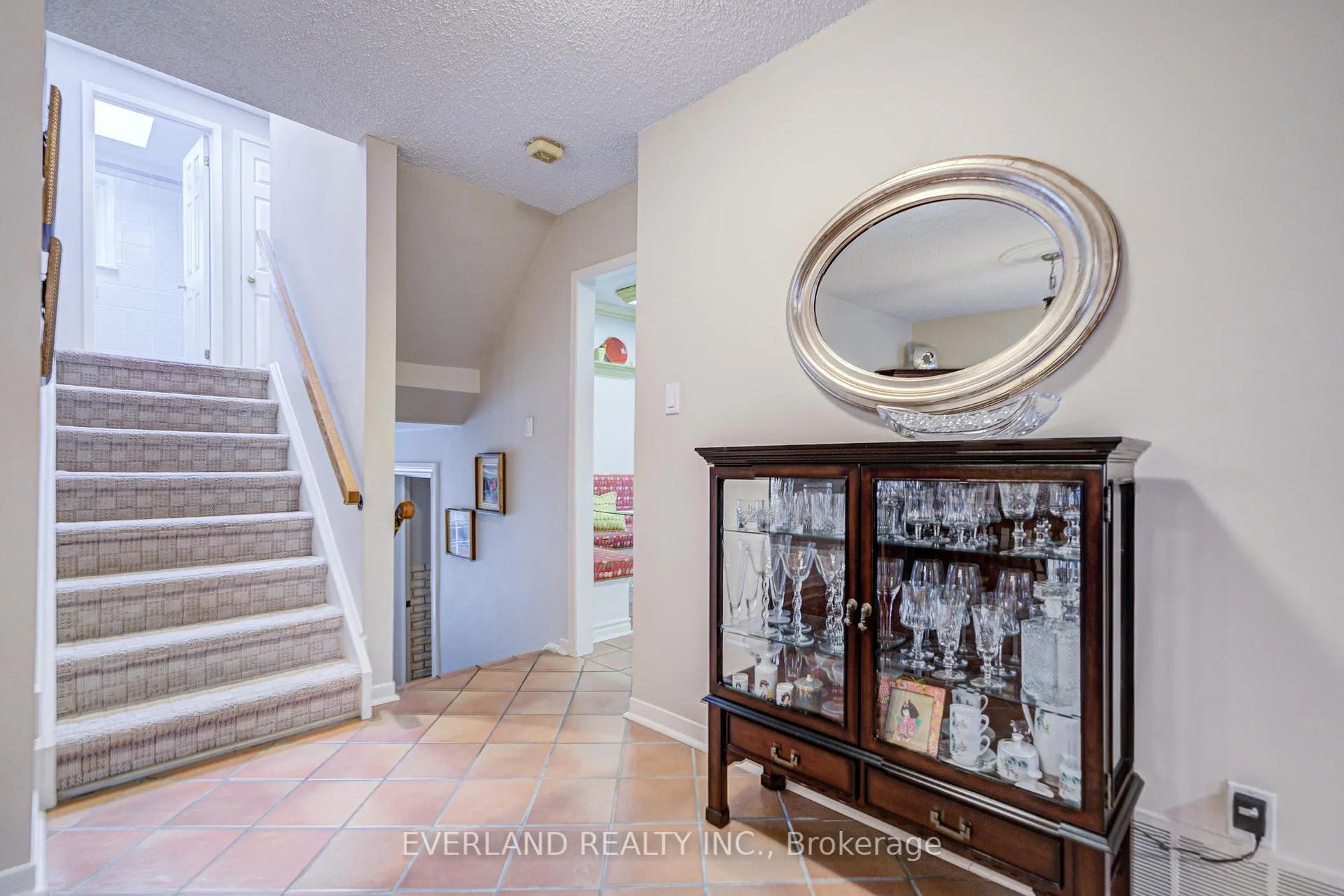 Photo 12 of 22 Hagerman Boulevard, Markham, Unionville — HOMEH