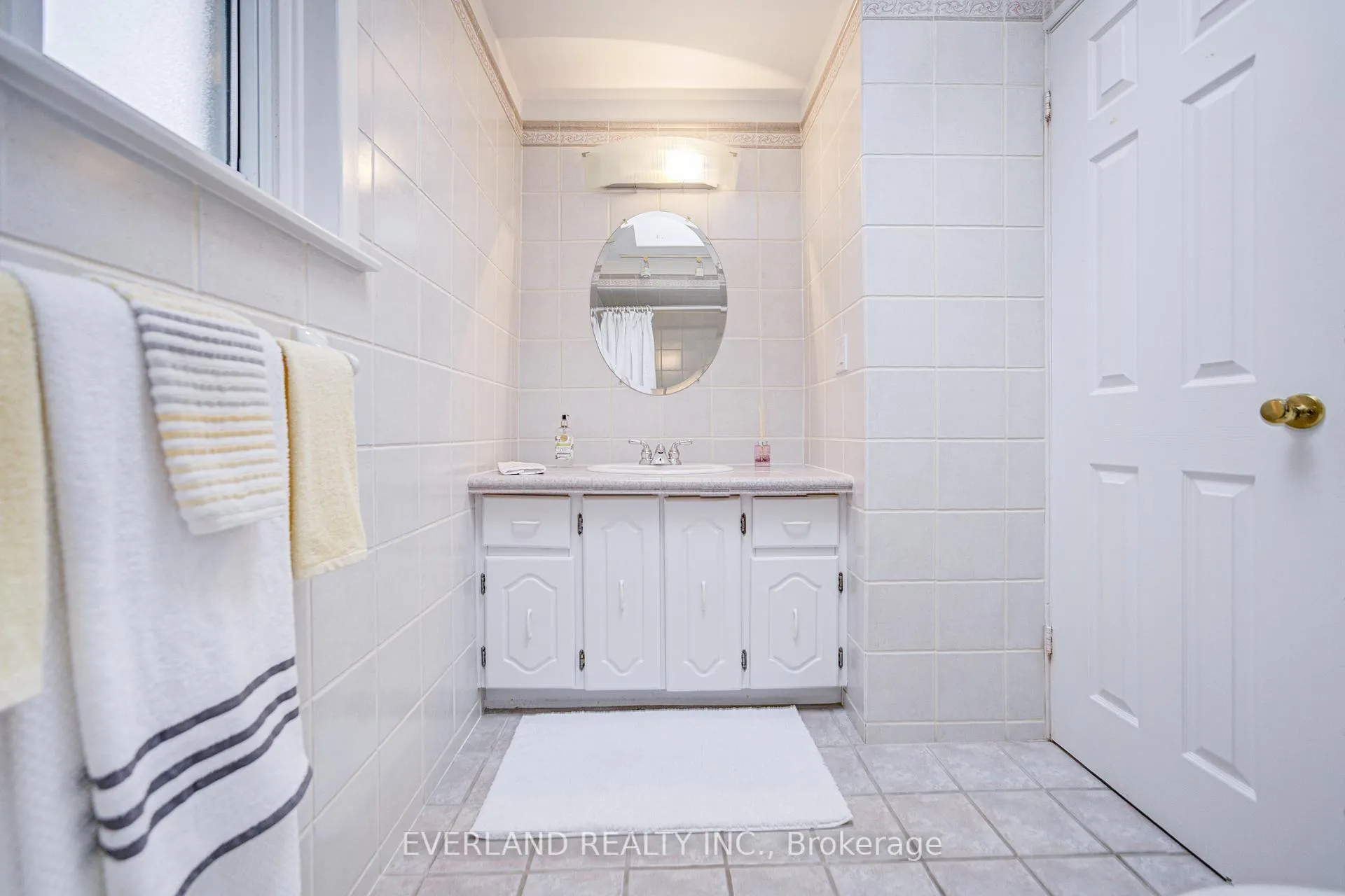 Photo 24 of 22 Hagerman Boulevard, Markham, Unionville — HOMEH
