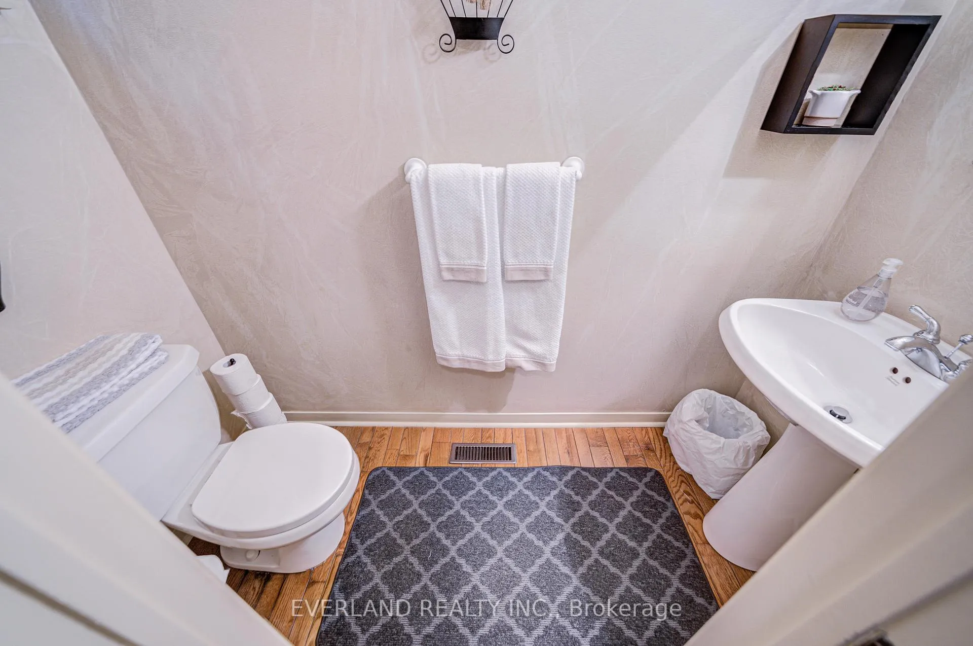 Photo 38 of 22 Hagerman Boulevard, Markham, Unionville — HOMEH