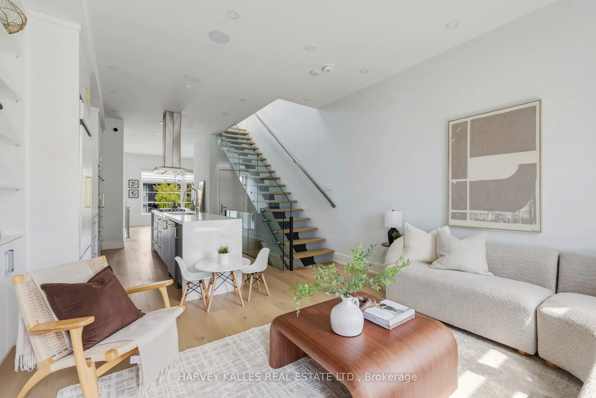 Photo 22 of 599 Soudan Avenue, Toronto, Mount Pleasant East — HOMEH