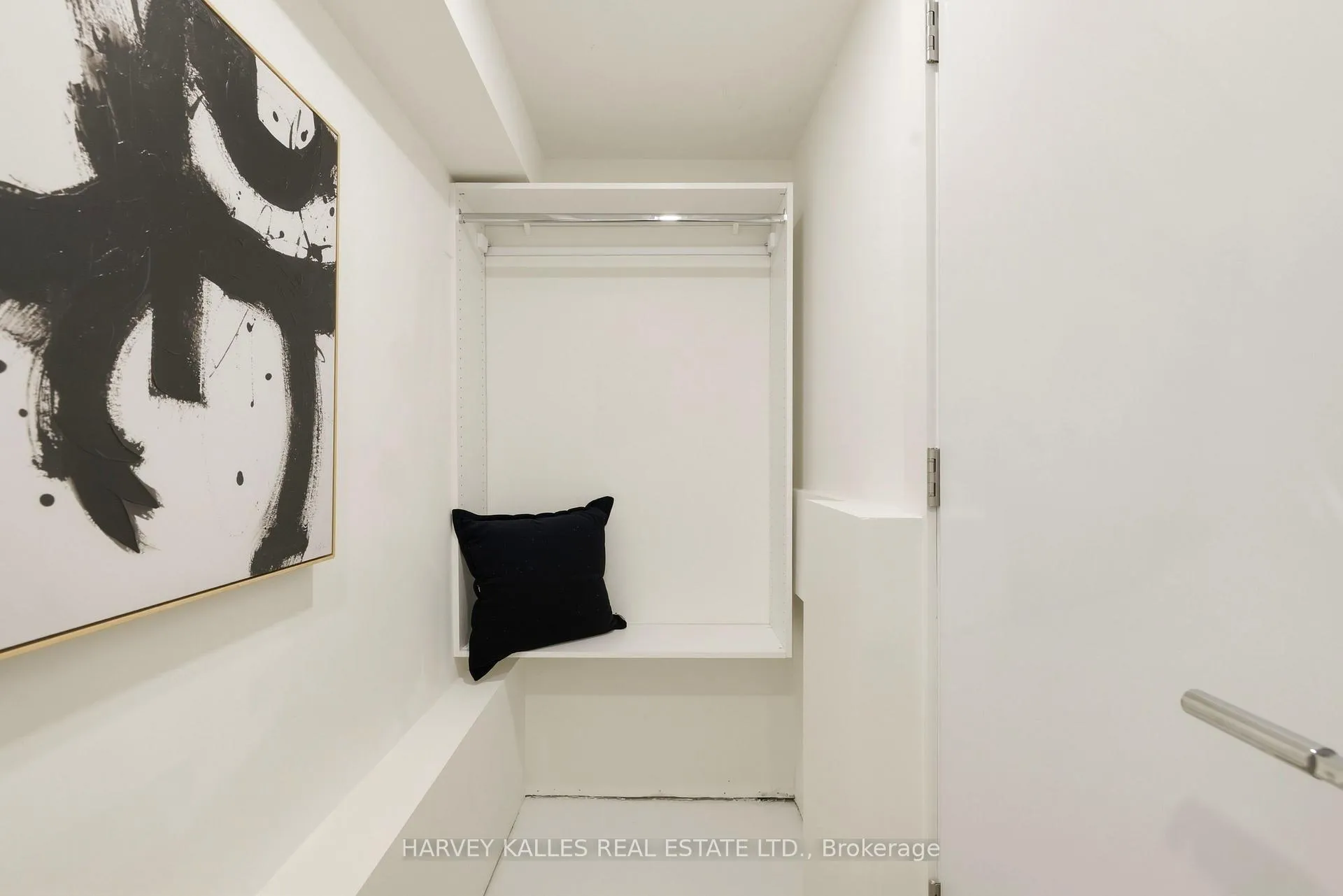 Photo 24 of 599 Soudan Avenue, Toronto, Mount Pleasant East — HOMEH