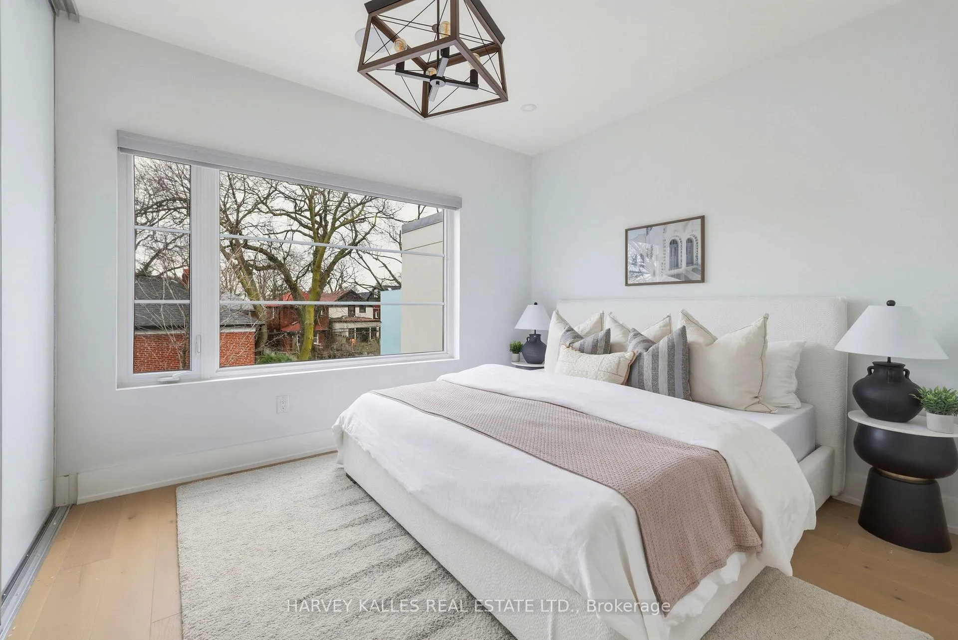 Photo 31 of 599 Soudan Avenue, Toronto, Mount Pleasant East — HOMEH