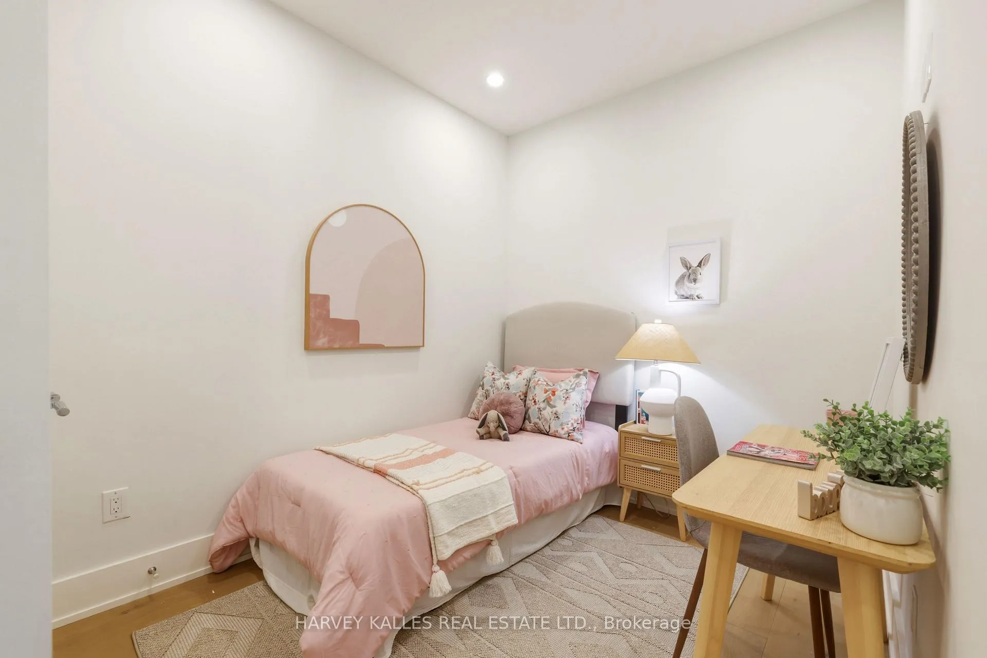 Photo 34 of 599 Soudan Avenue, Toronto, Mount Pleasant East — HOMEH