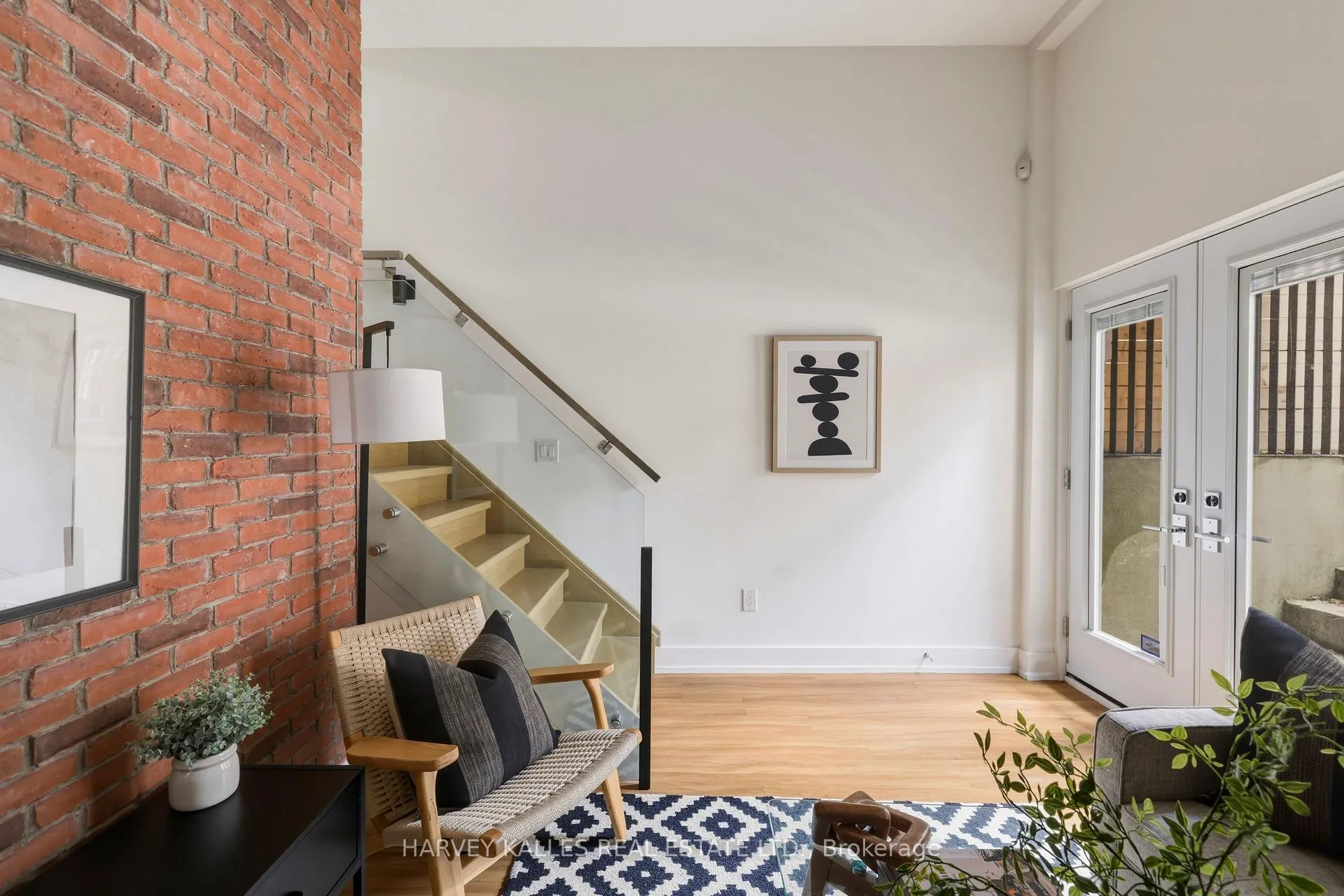 Photo 40 of 599 Soudan Avenue, Toronto, Mount Pleasant East — HOMEH