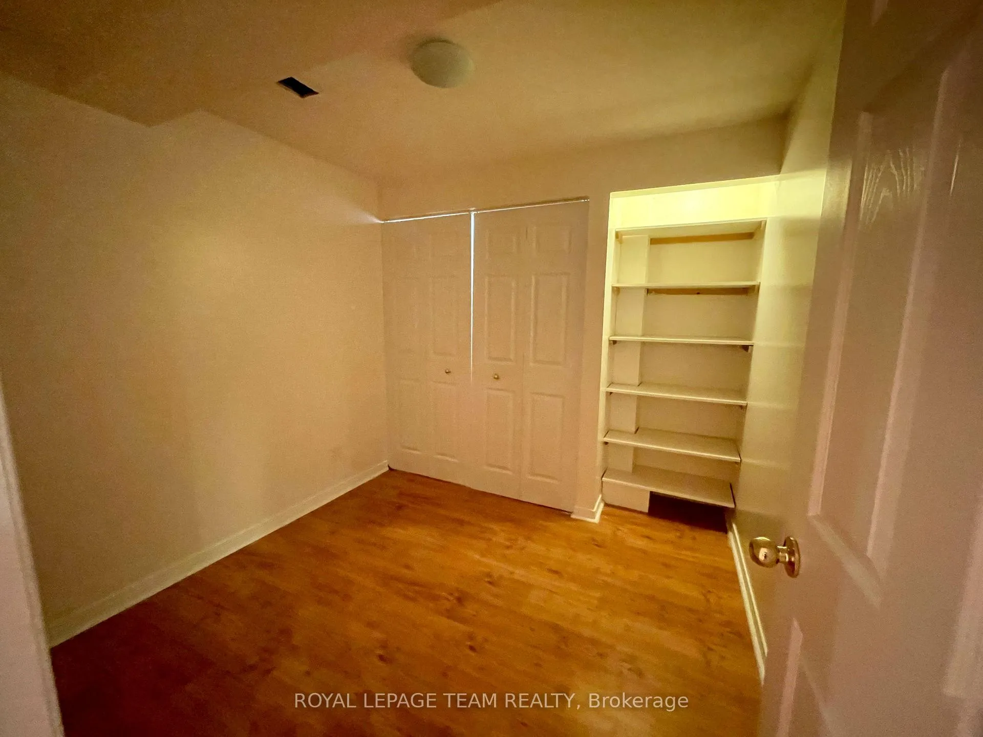 Photo 12 of 128 Pinetrail Crescent, Ottawa, Centrepointe — HOMEH