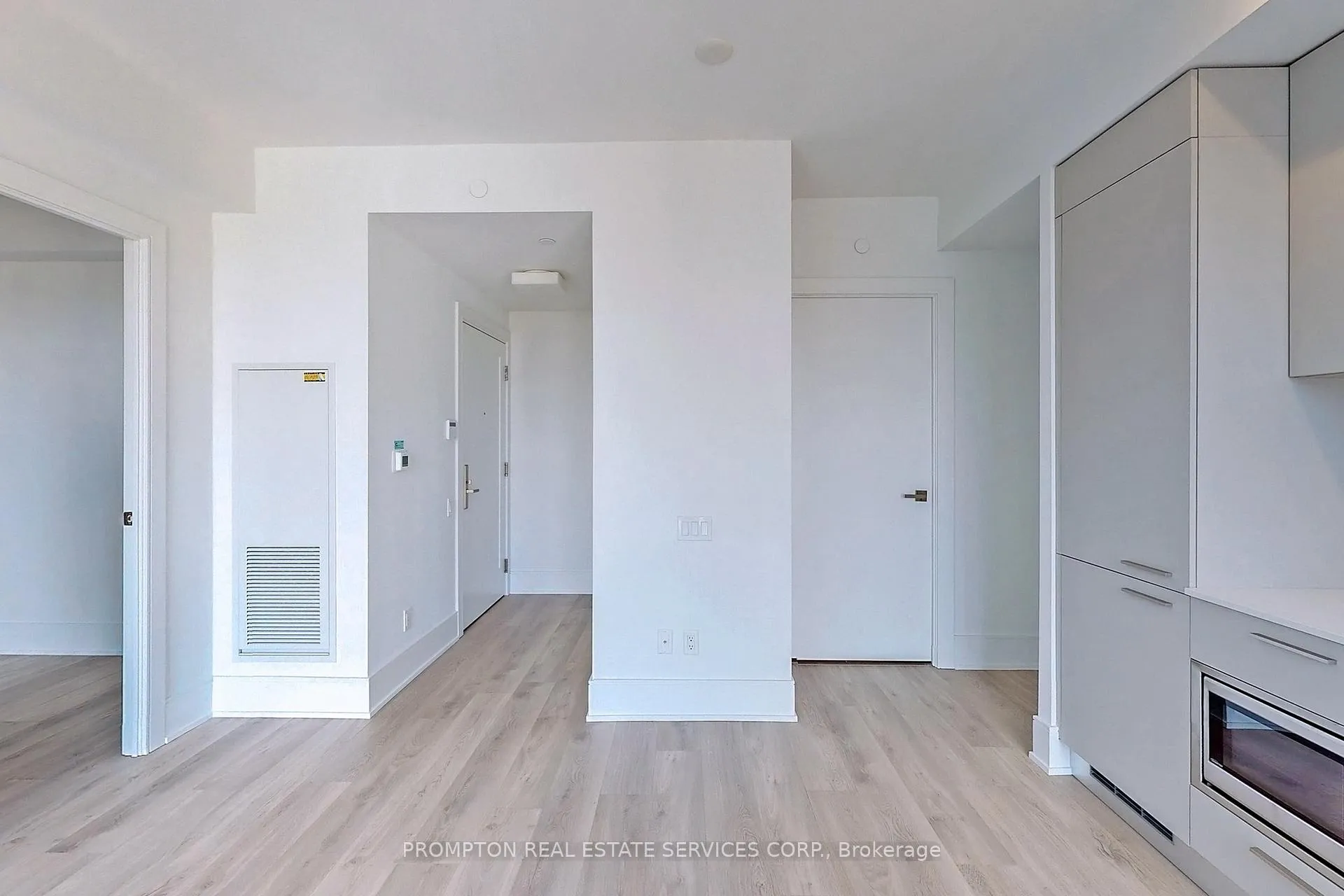 Photo 7 of Unit 1917, 3 Gloucester Street, Toronto, Church-Yonge Corridor — HOMEH