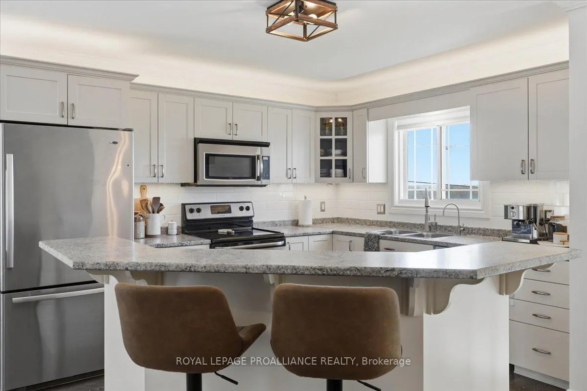 Photo 12 of 735 Shannon Road, Tyendinaga, Tyendinaga Township — HOMEH