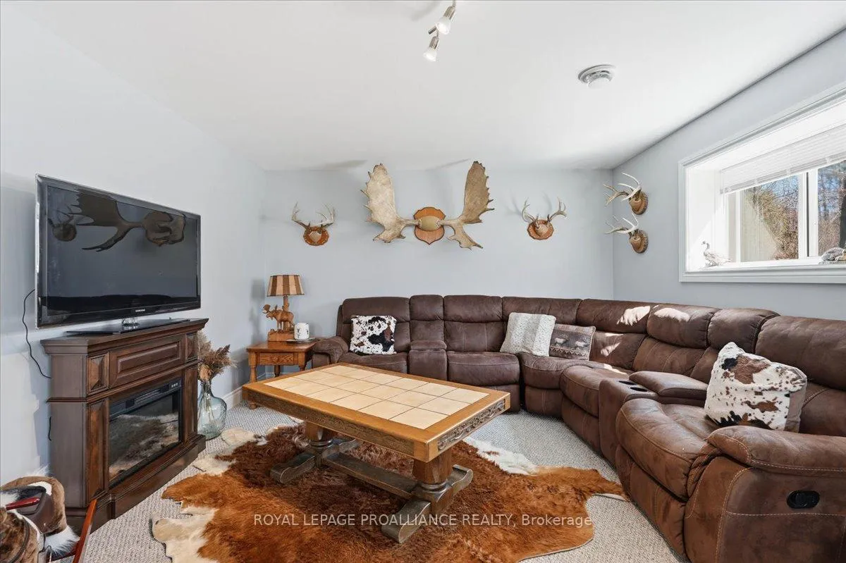Photo 27 of 735 Shannon Road, Tyendinaga, Tyendinaga Township — HOMEH