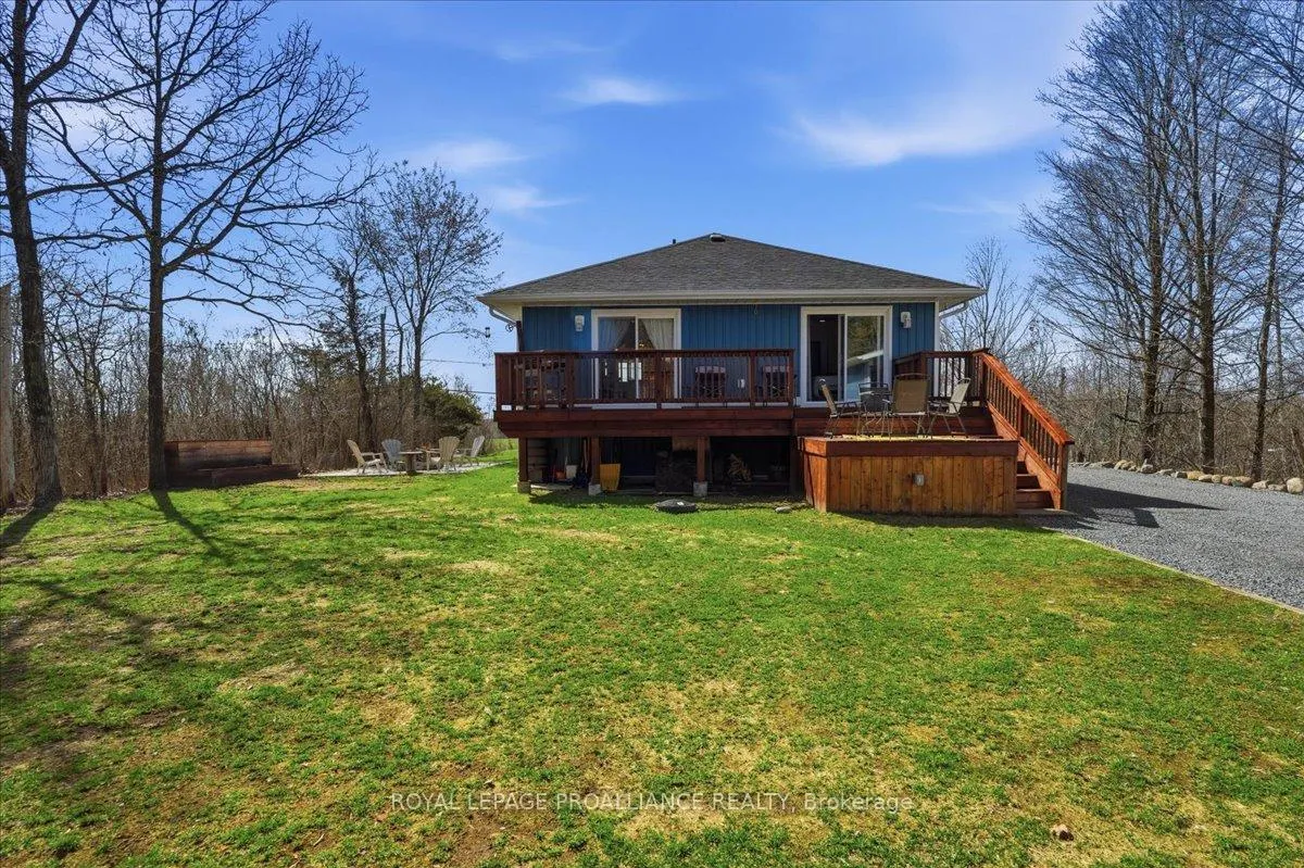 Photo 3 of 735 Shannon Road, Tyendinaga, Tyendinaga Township — HOMEH