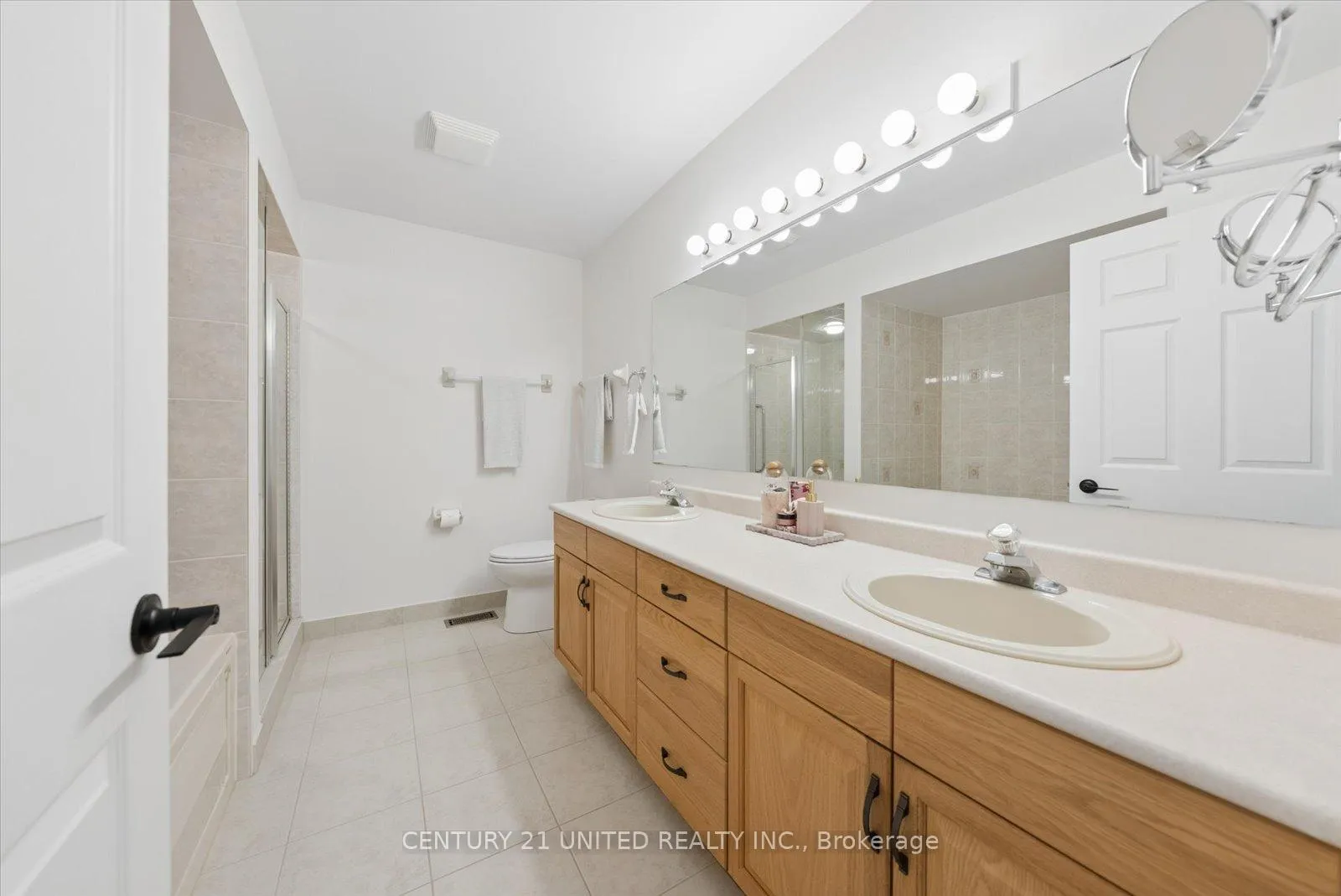 Photo 39 of Unit 9, 1850 Cherryhill Road, Peterborough, Monaghan Ward 2 — HOMEH