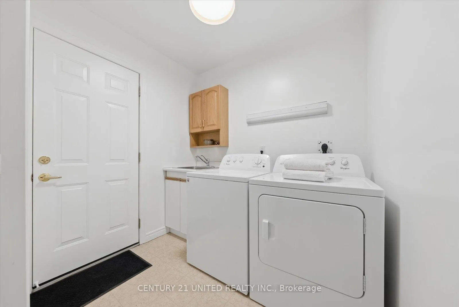 Photo 46 of Unit 9, 1850 Cherryhill Road, Peterborough, Monaghan Ward 2 — HOMEH