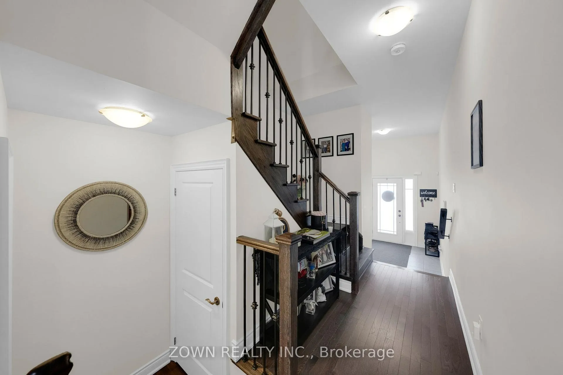 Photo 11 of 81 Lorne Thomas Place, New Tecumseth, Rural New Tecumseth — HOMEH
