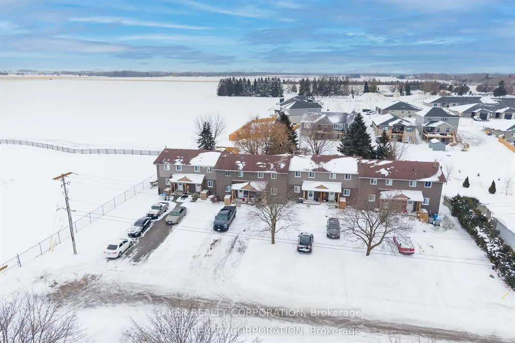 Photo 3 of 141 Simcoe Street, South Huron, Exeter — HOMEH