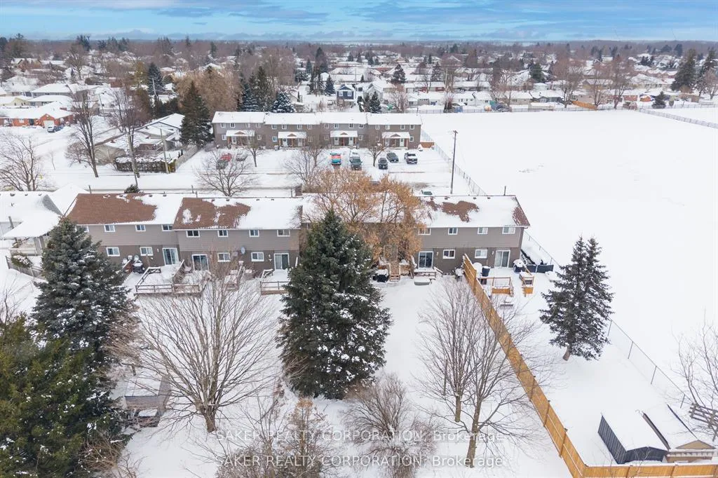 Photo 7 of 141 Simcoe Street, South Huron, Exeter — HOMEH
