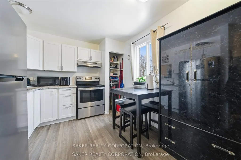 Photo 9 of 141 Simcoe Street, South Huron, Exeter — HOMEH