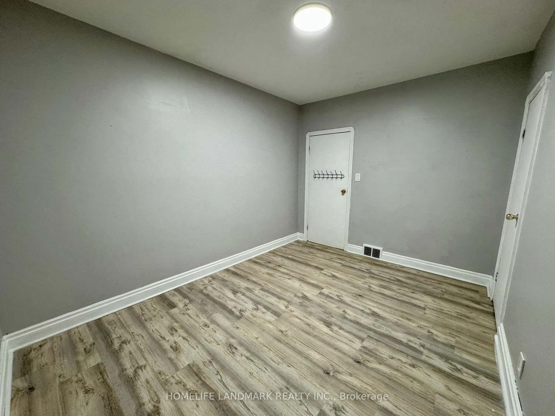 Photo 14 of Unit Main, 1316 Simcoe Street S, Oshawa, Lakeview — HOMEH