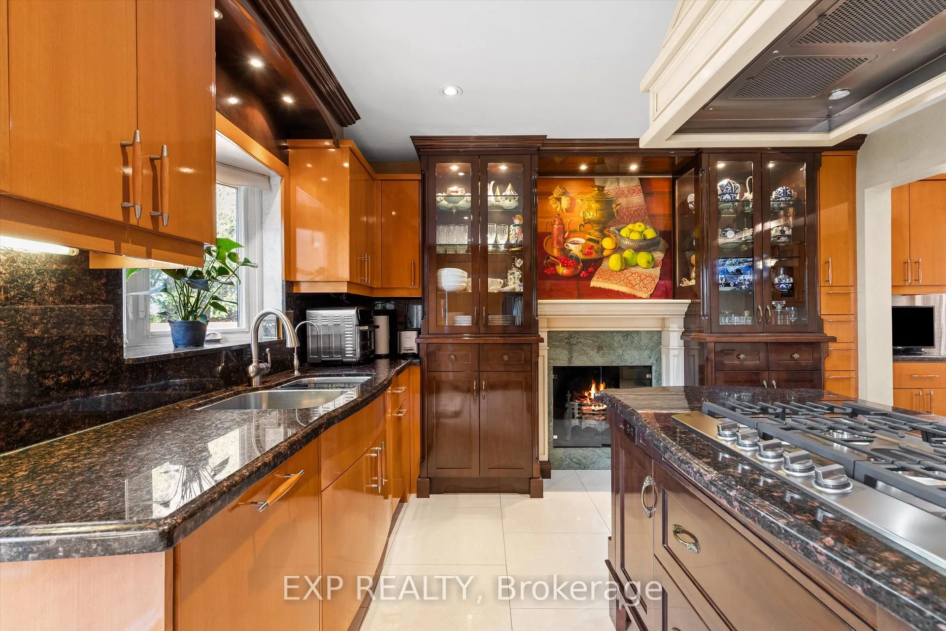 Photo 10 of 129 Rose Green Drive, Vaughan, Uplands — HOMEH