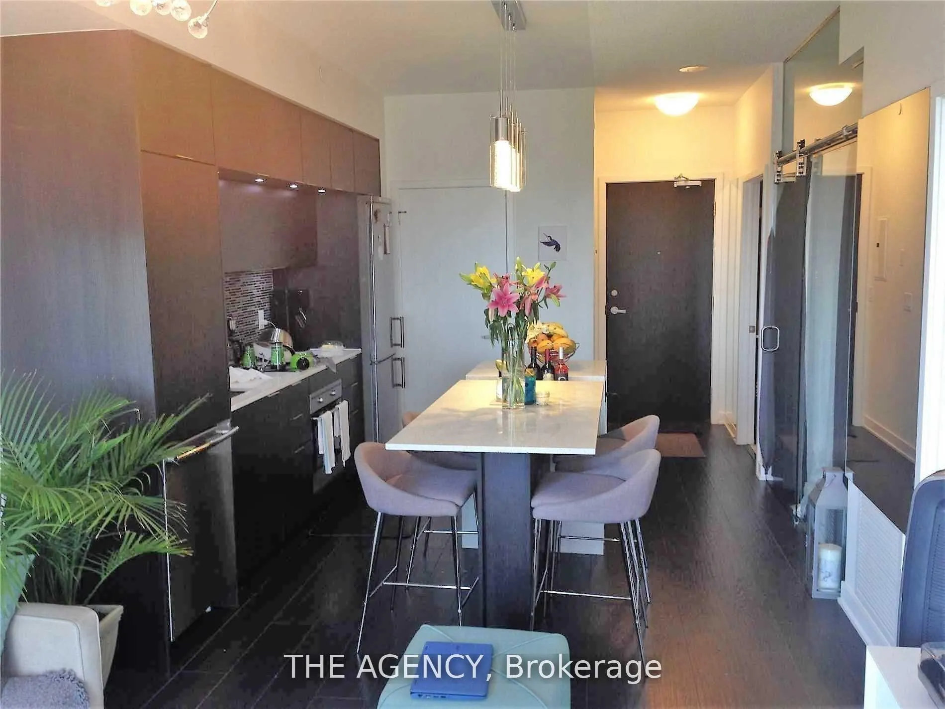 Photo 3 of Unit 711, 170 Sumach Street, Toronto, Regent Park — HOMEH