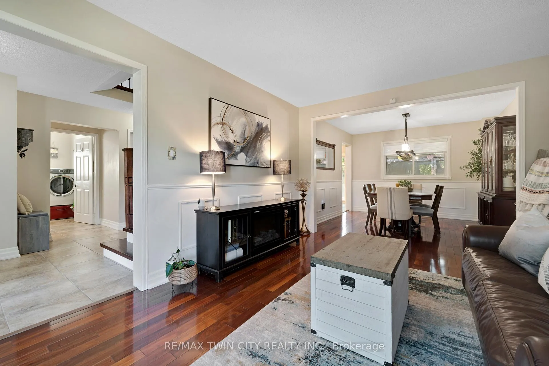Photo 8 of 477 Burnett Avenue, Cambridge — HOMEH